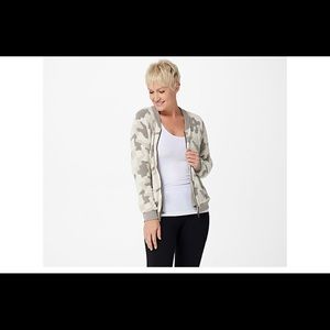 Barefoot dreams cozy chic ultra lite bomber jacket